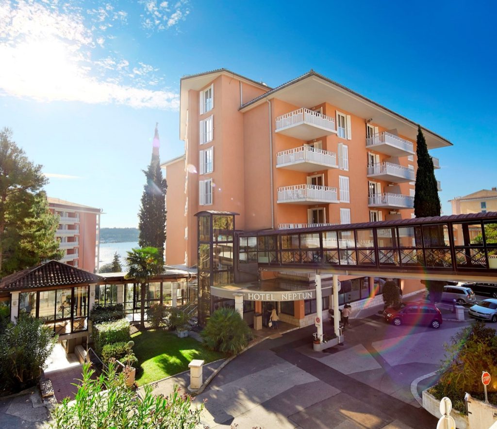 Hotel neptun 001